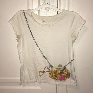 White shirt with a Purse